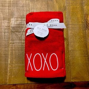 RAE DUNN XOXO VALENTINES DAY HAND TOWELS